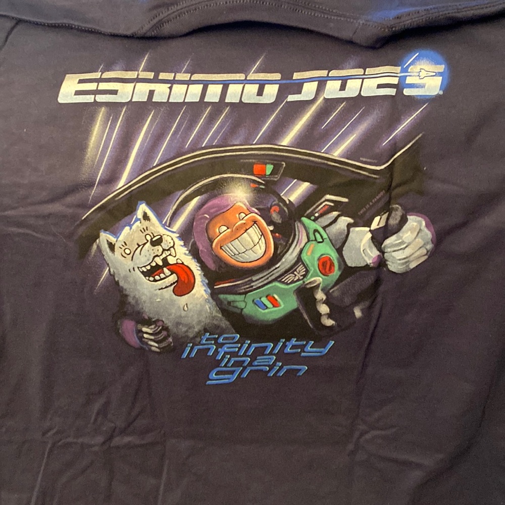 NWT Eskimo Joe’s size L tshirt
